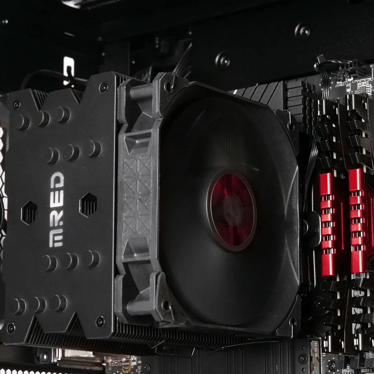 MONTAGE VIDEO 4K - I7-12700KF/5060/32Go/2To, vue 3