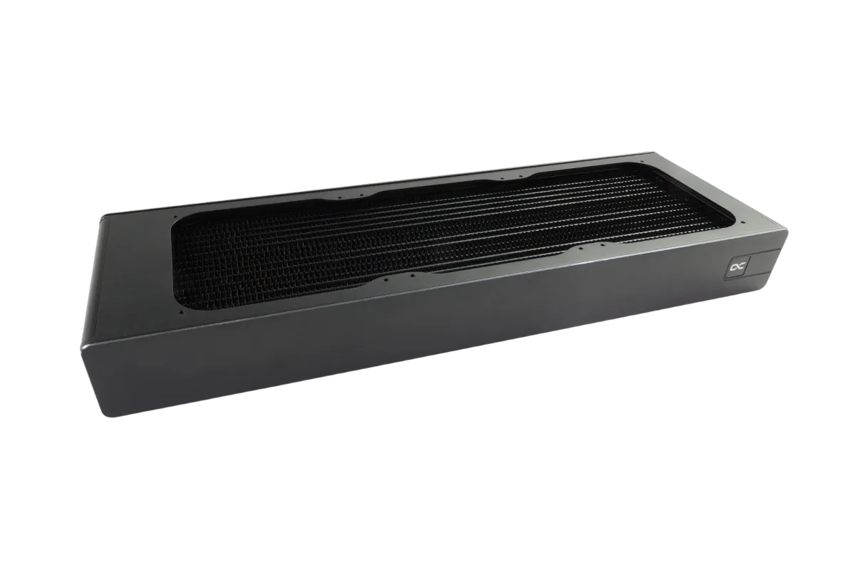 Alphacool Core XT45 Full Copper 360mm Radiator - ARGB, vue 3
