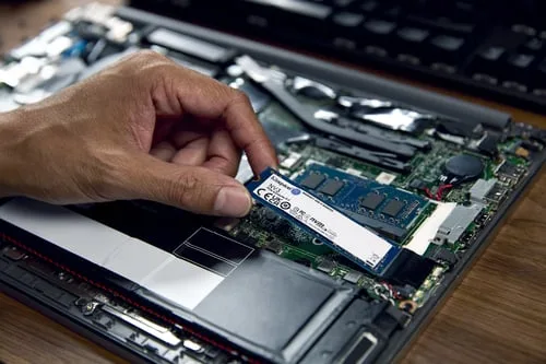 Kingston SNV3S 500Go M.2, vue 10